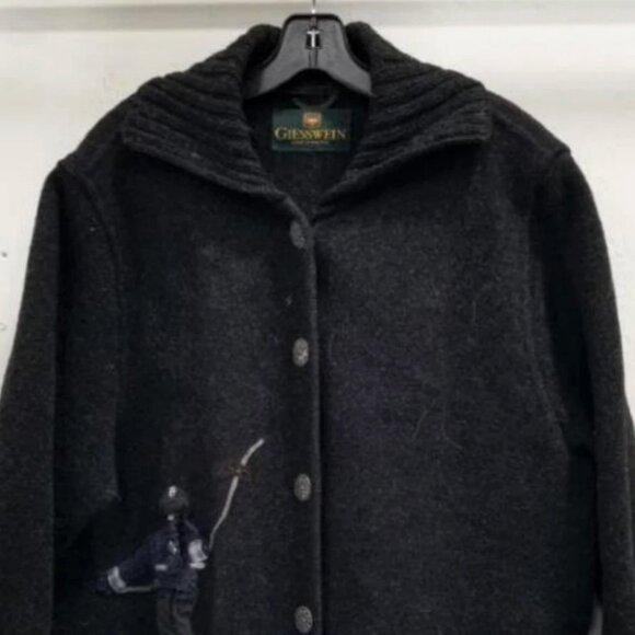 VTG GIESSWEIN Austria WOMENS Pure New Wool Cardigan Ski Embroidered Size 42 XL - Picture 2 of 8